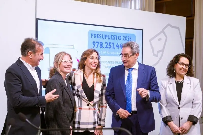 Acuerdo entre PP y Vox para la aprobaci&oacute;n de los presupuestos municipales de Zaragoza. (Foto de archivo).