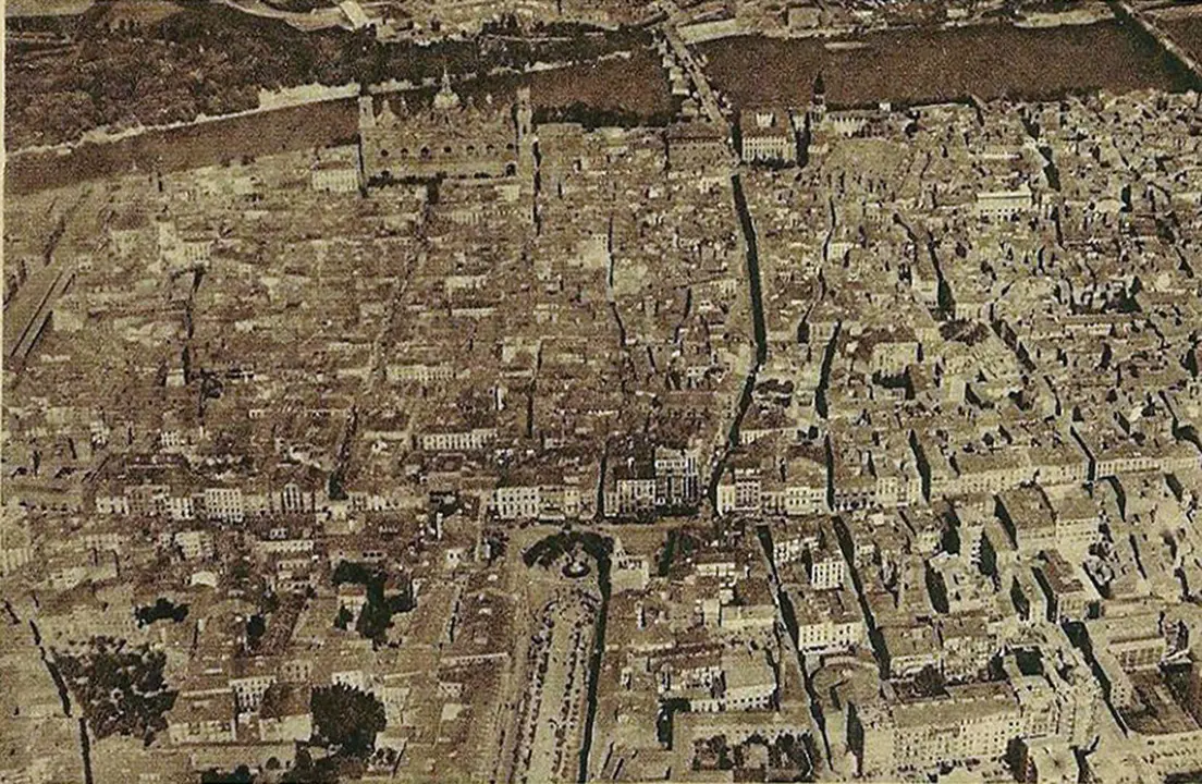 VISTA AEREA DE ZARAGOZA 1931