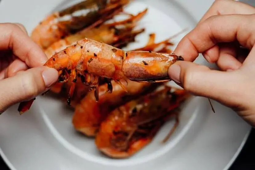 Chupar las cabezas de las gambas podr&iacute;a ser perjudicial para la salud