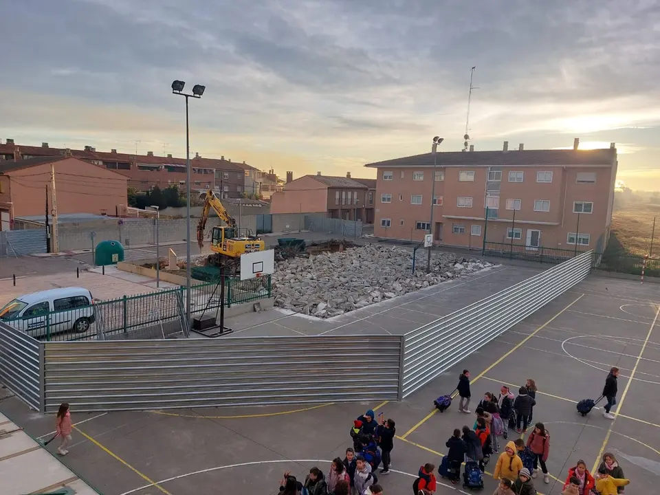 Obras en el CPI de El Burgo de Ebro. / HA
