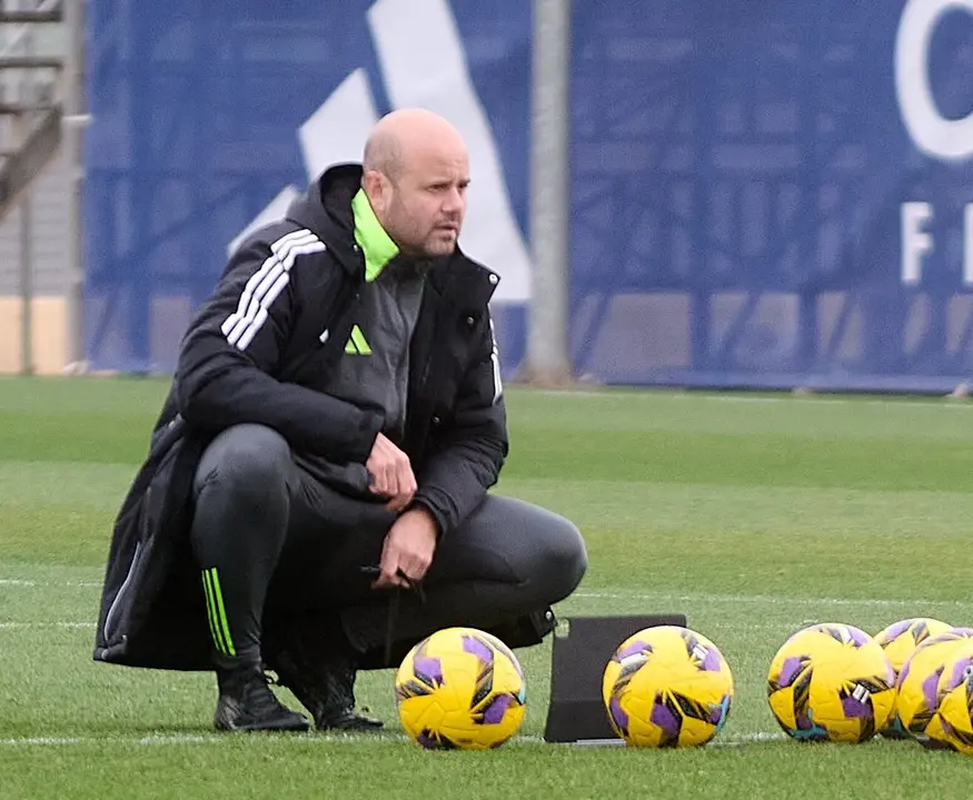 Miguel &Aacute;ngel Ram&iacute;rez en un entrenamiento del Real Zaragoza / REAL ZARAGOZA