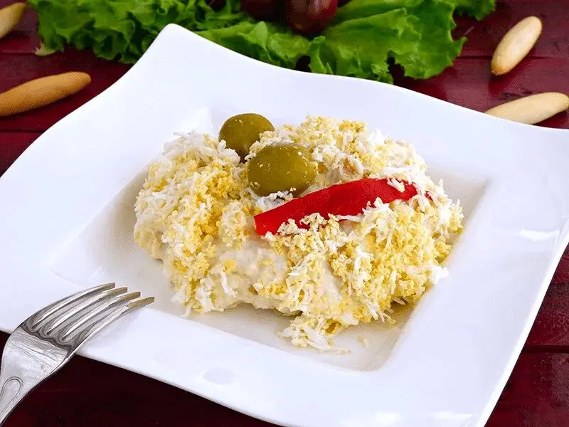 La ensaladilla rusa es un cl&aacute;sico del tapeo / Los Coscos