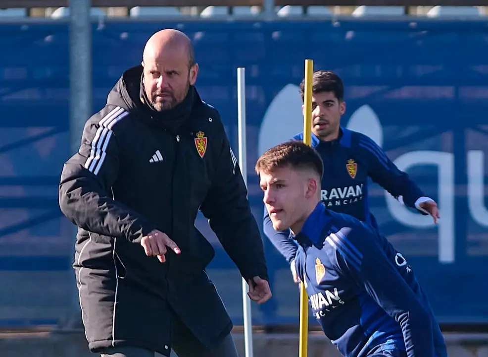 Ram&iacute;rez en un entrenamiento Del Real Zaragoza / REAL ZARAGOZA