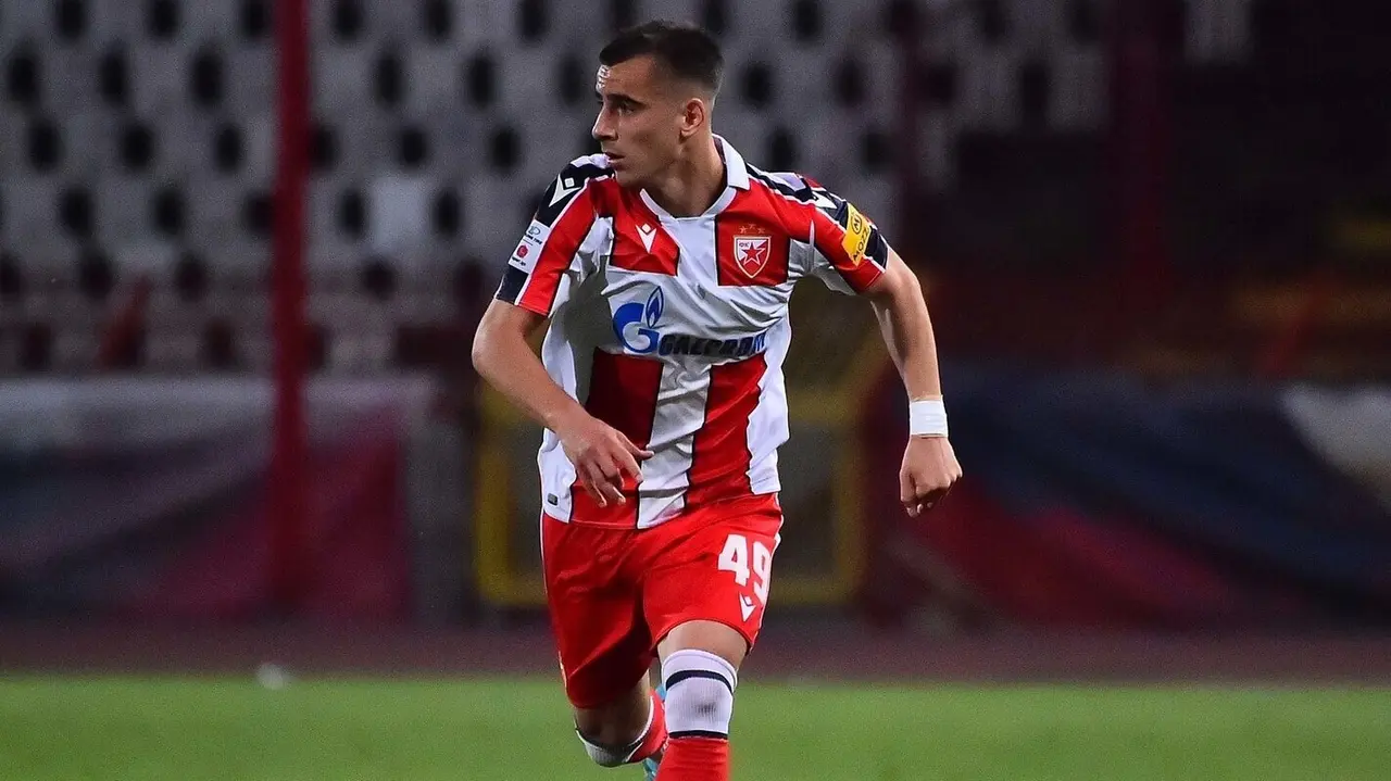 Radulovic / ESTRELLA ROJA