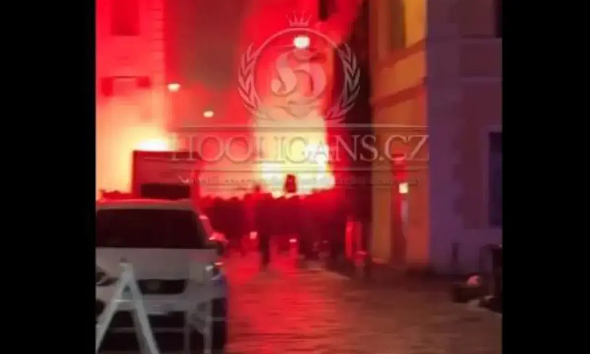 Ultras de la Real Sociedad y el Lazio en Roma