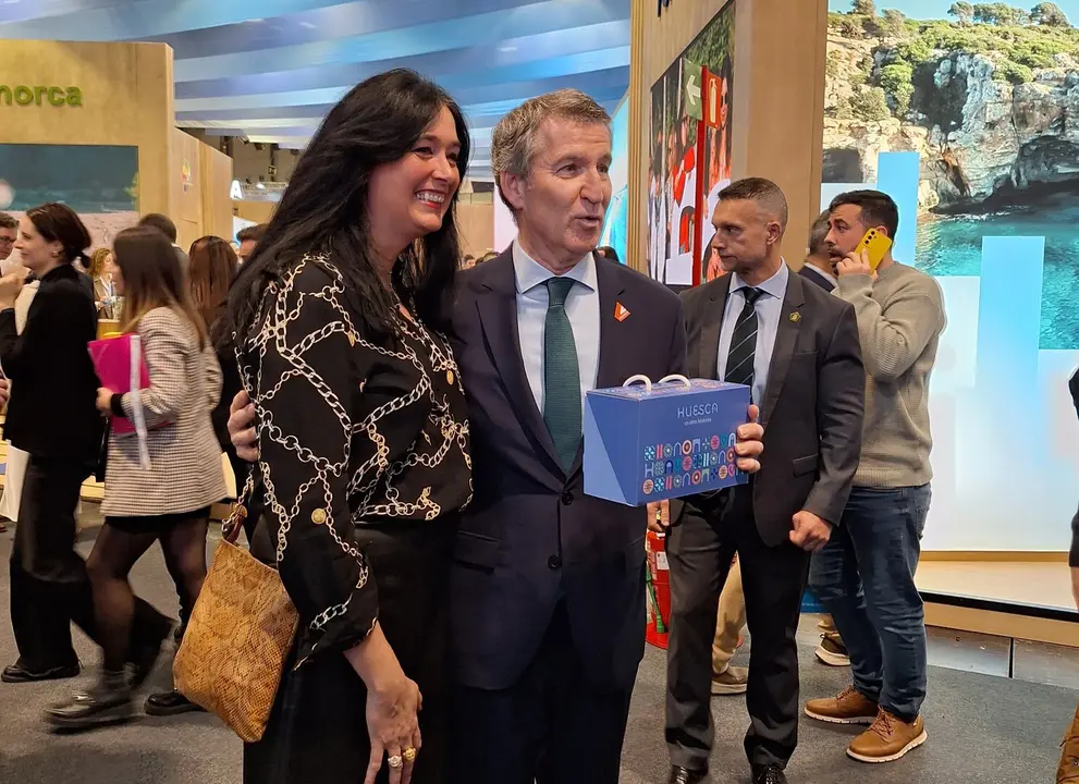Lorena Orduna y Alberto N&uacute;&ntilde;ez Feij&oacute;o en FITUR