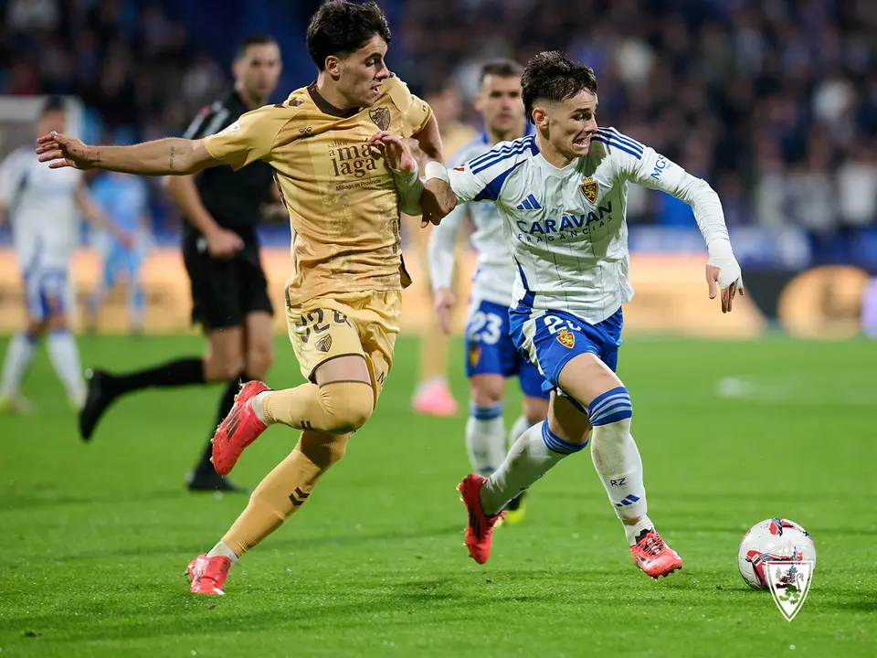 Imagen del encuentro entre Real Zaragoza y M&aacute;laga ./ Real Zaragoza