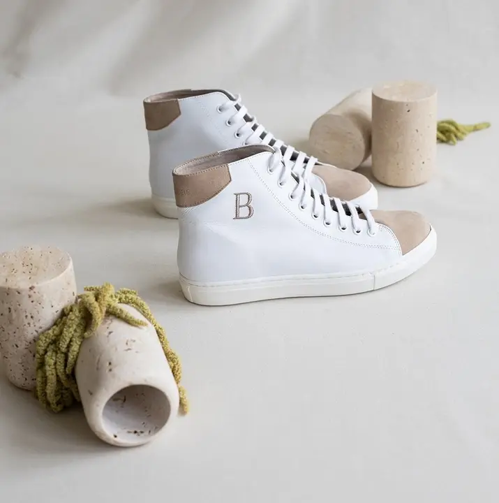Unas zapatillas pueden ser un estupendo regalo de San Valent&iacute;n / Bambalae