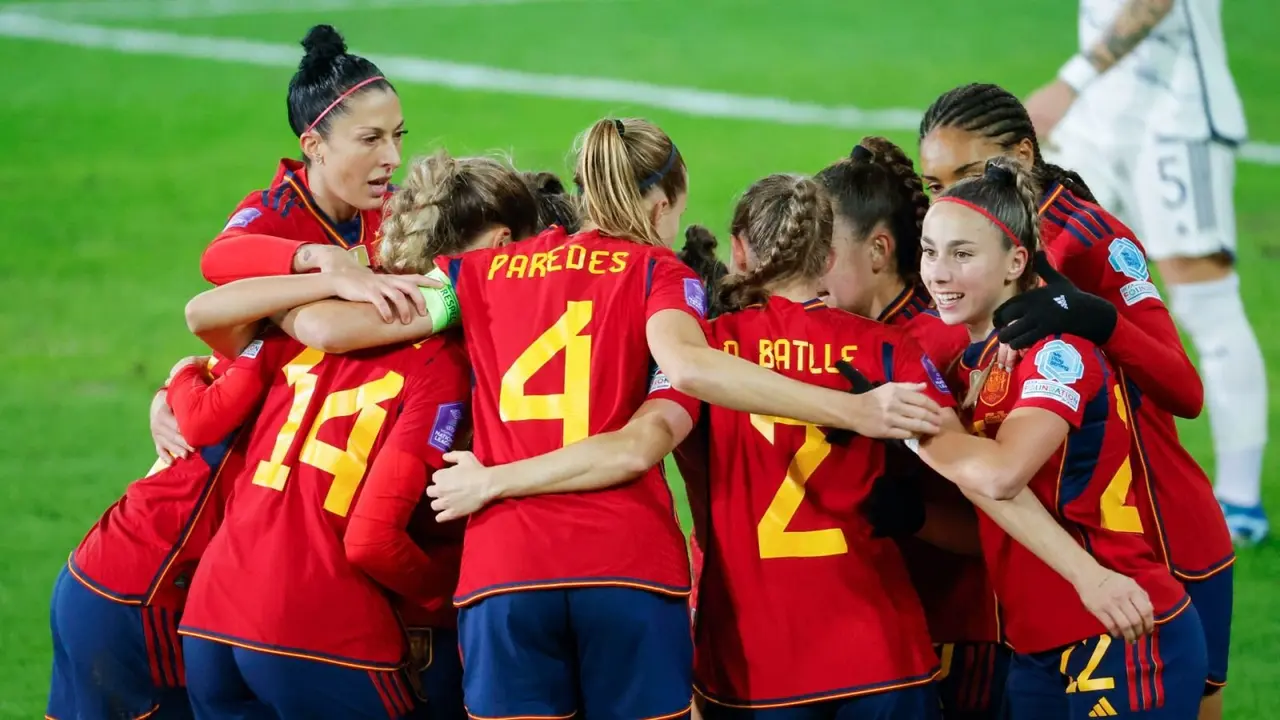 Selecci&oacute;n Espa&ntilde;ola de F&uacute;tbol / RFEF