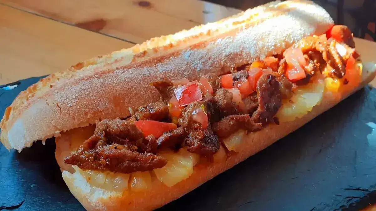 El bar de carretera en Huesca con los bocadillos m&aacute;s espectaculares