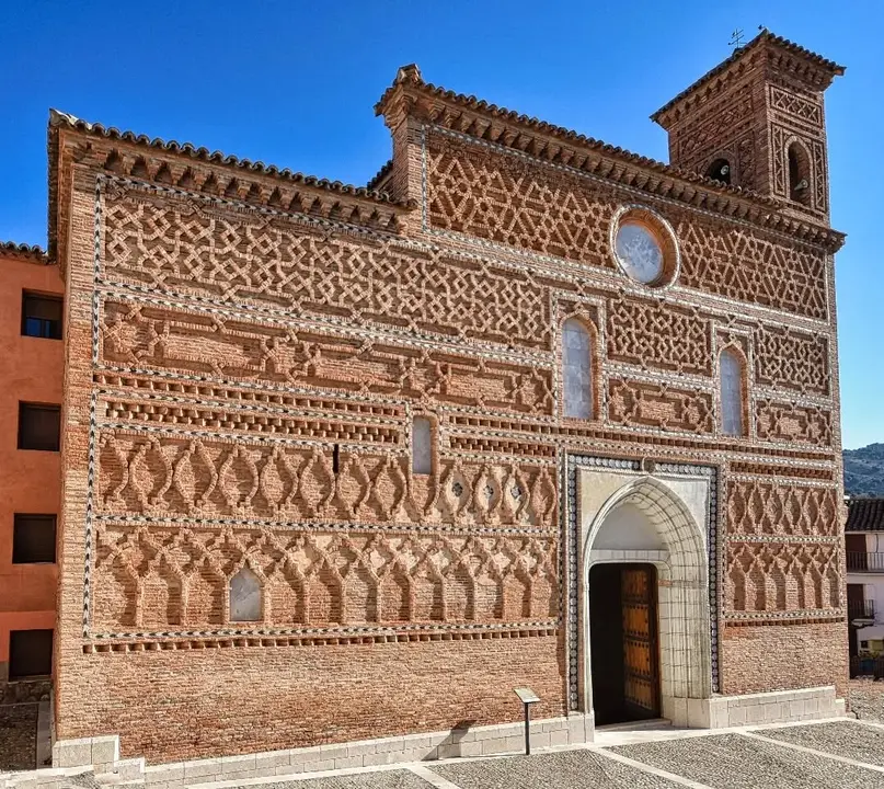 La iglesia de Tobed es Patrimonio de la Humanidad / Rom&aacute;nico de Espa&ntilde;a