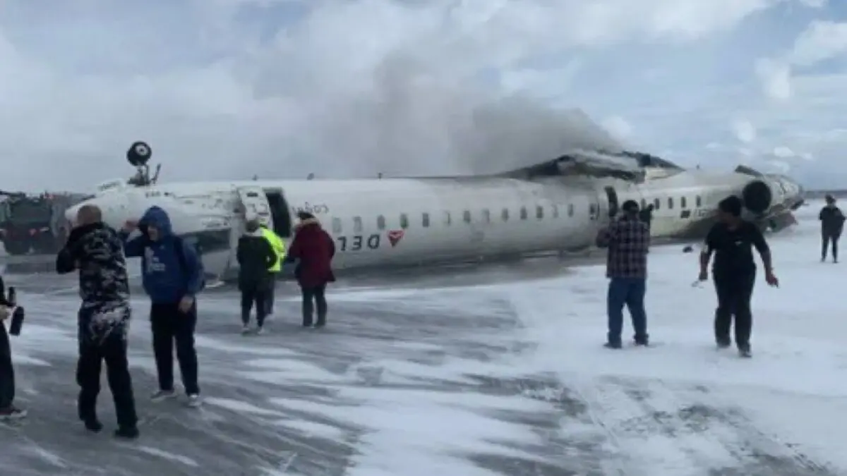 Avi&oacute;n de Delta se estrella en Toronto