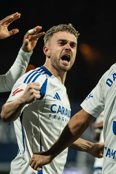 REAL ZARAGOZA-SPORTING. / MARCOS CEBRI&Aacute;N