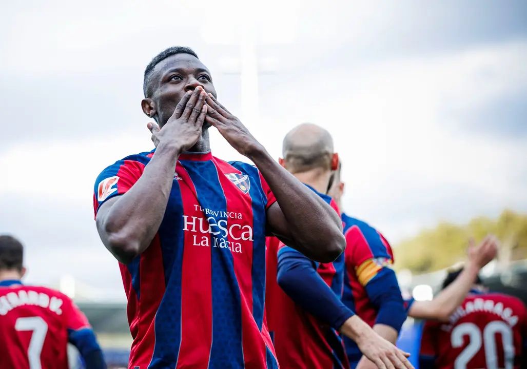 Patrick Soko celebrando un gol / SD Huesca