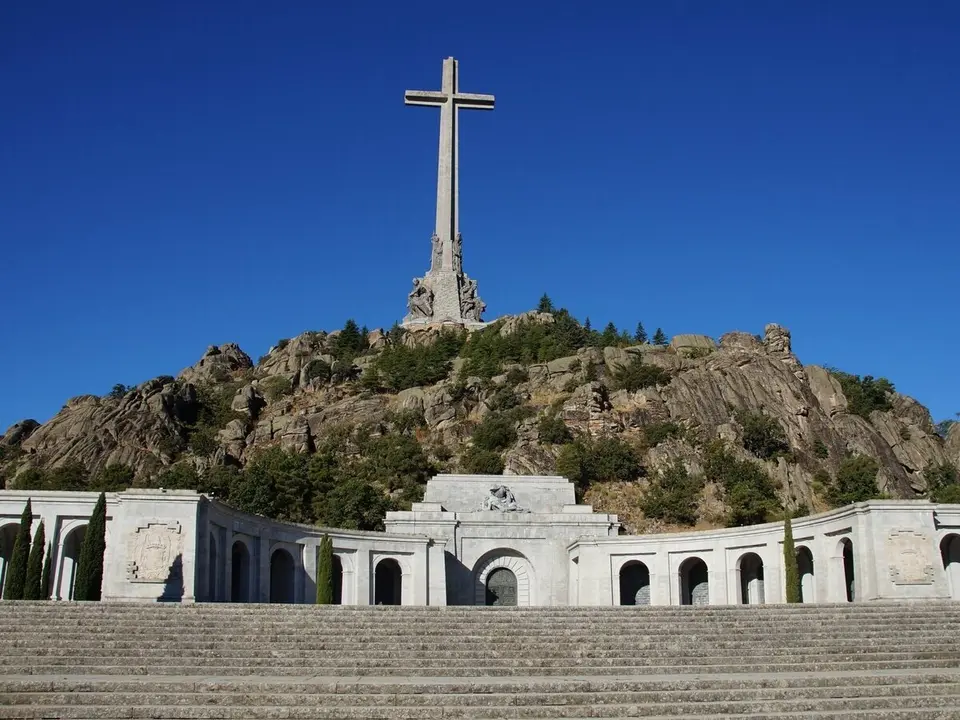 Valle de los Ca&iacute;dos