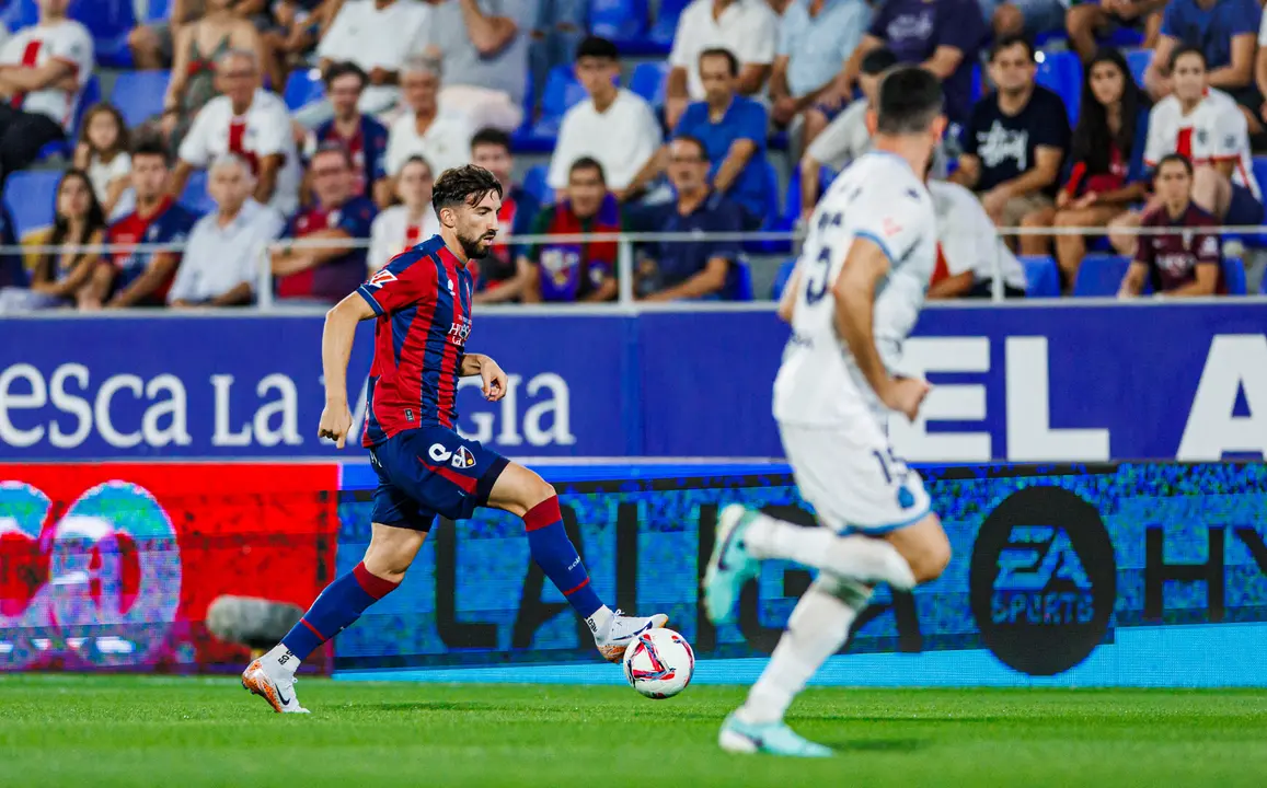 Javi P&eacute;rez durante un encuentro / SD Huesca