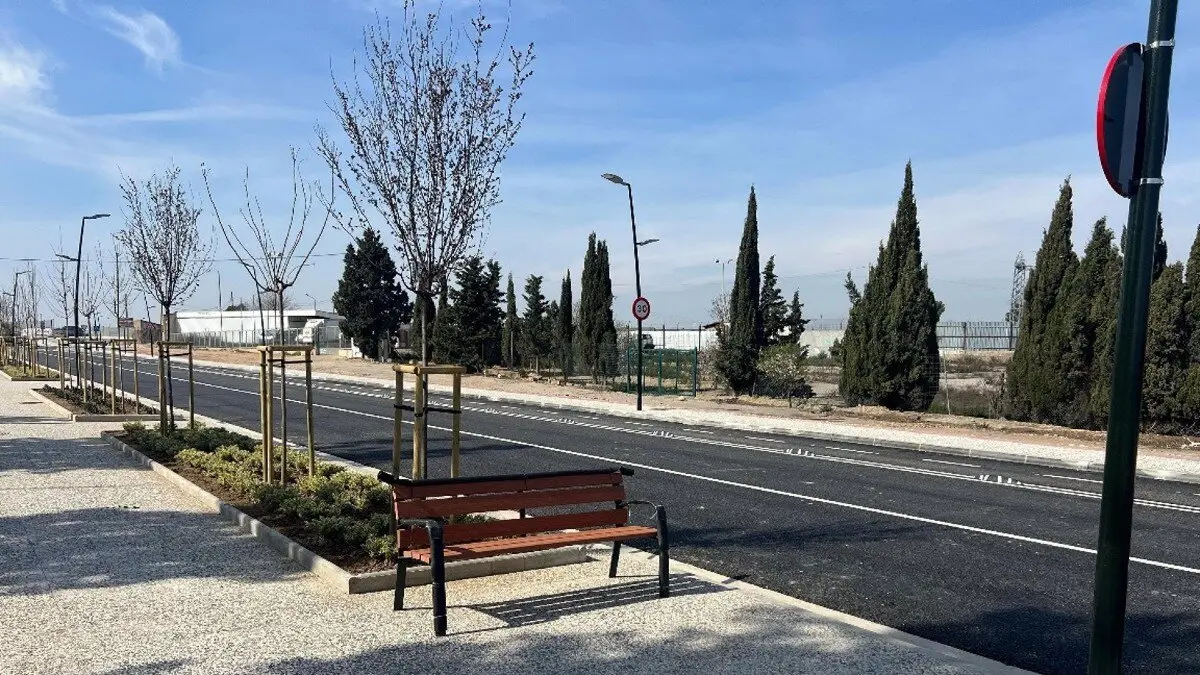 Una de las actuaciones acometidas en la carretera del aeropuerto de Zaragoza. / MINISTERIO DE TRANSPORTES Y MOVILIDAD SOSTENIBLE