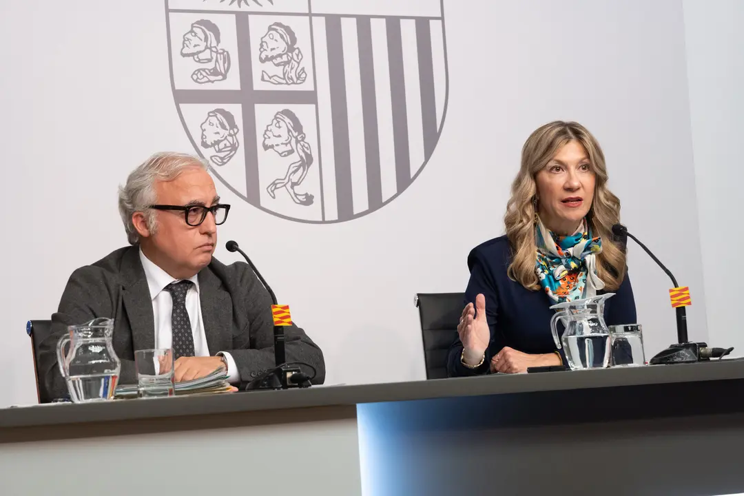 El consejero de Agricultura y Ganader&iacute;a, Javier Rinc&oacute;n, y la vicepresidenta del Gobierno, Mar Vaquero