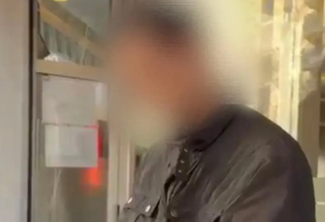Imagen del hombre que atac&oacute; a las j&oacute;venes y que ellas mismas fotografiaron despu&eacute;s / Cedida a HOY ARAG&Oacute;N