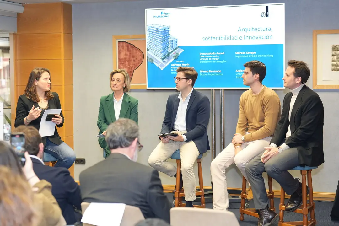 Adriana Mar&iacute;n, Inmaculada Aured, Marcos Crespo, &Aacute;lvaro Bermudo y Alejandro Lezcano./ &Aacute;lvaro Calvo.