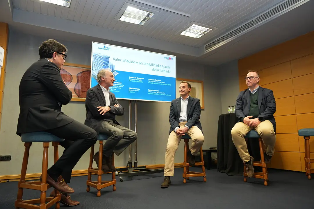 Javier Mart&iacute;nez, Ignacio Gracia, C&eacute;sar Fandos y y Jos&eacute; Luis Ezquerra ./ &Aacute;lvaro Calvo