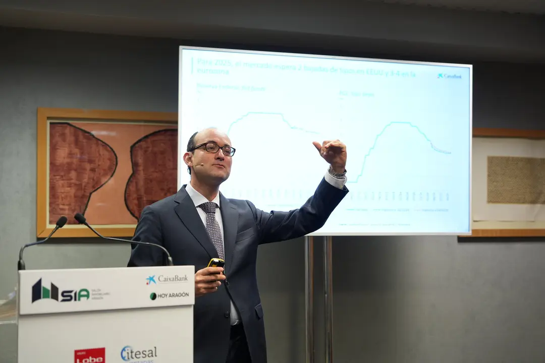 Javier Garc&iacute;a Arenas, gerente de Planificaci&oacute;n estrat&eacute;gica y estudios de CaixaBank Research. / &Aacute;LVARO CALVO