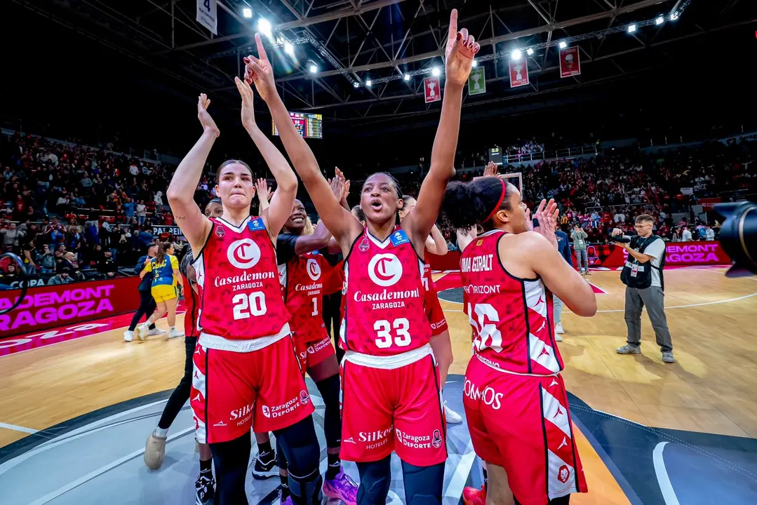 Casademont Zaragoza celebra el pase a semifinales de la Copa de la Reina / Federaci&oacute;n Espa&ntilde;ola de Baloncesto