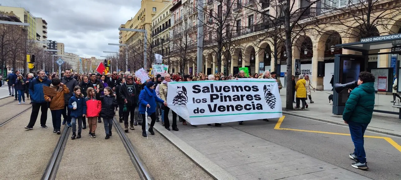 Manifestaci&oacute;n este domingo de la plataforma 'Zaragoza no se vende'. EP