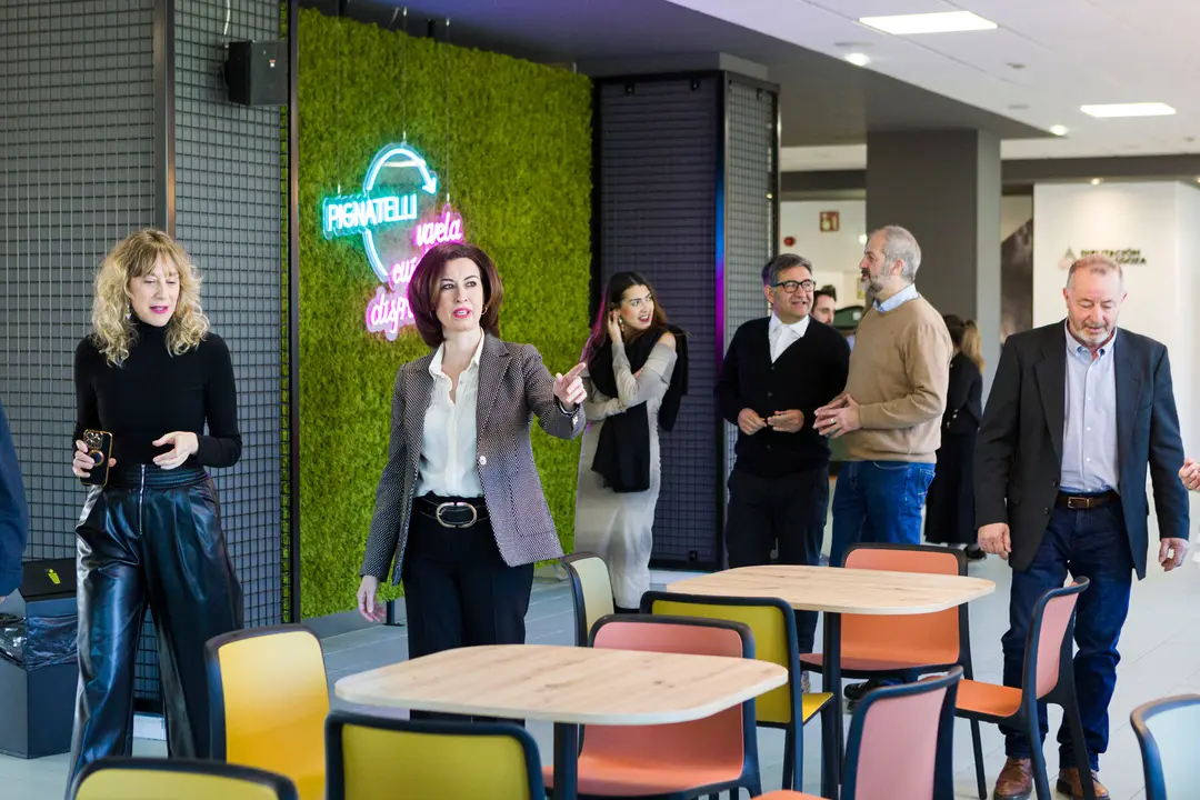 Presentaci&oacute;n de la cafeter&iacute;a de la Residencia Pignatelli. /DPZ