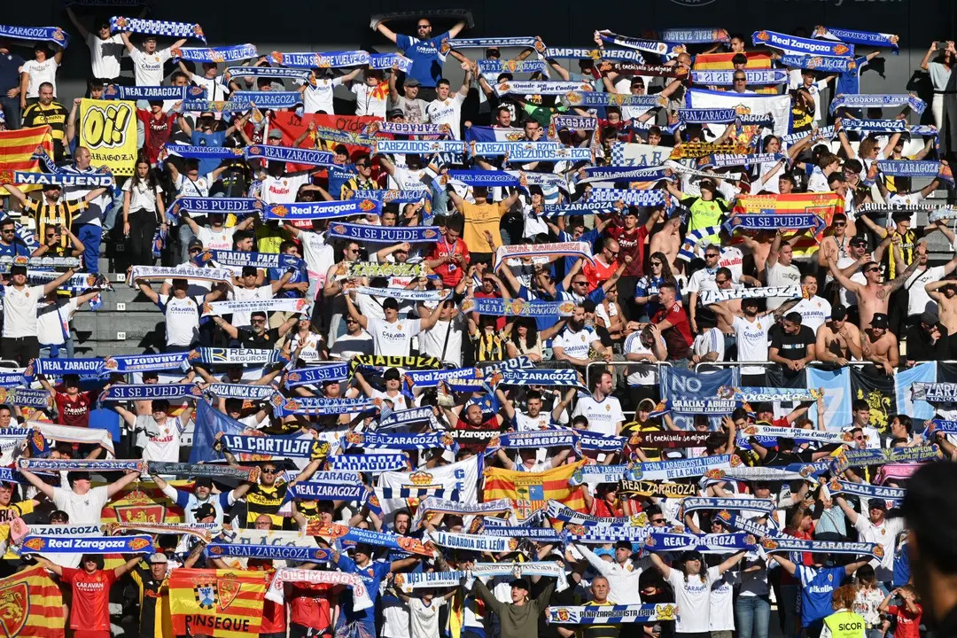 Afici&oacute;n del Real Zaragoza durante un desplazamiento / Real Zaragoza