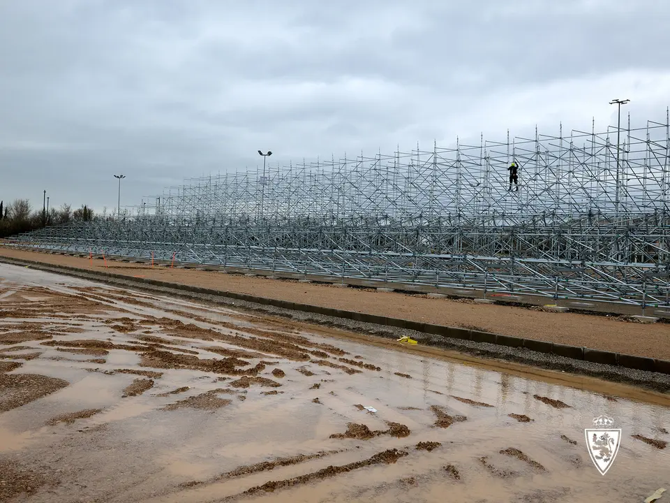 Obras en el Estadio Modular en Parking Norte / Real Zaragoza