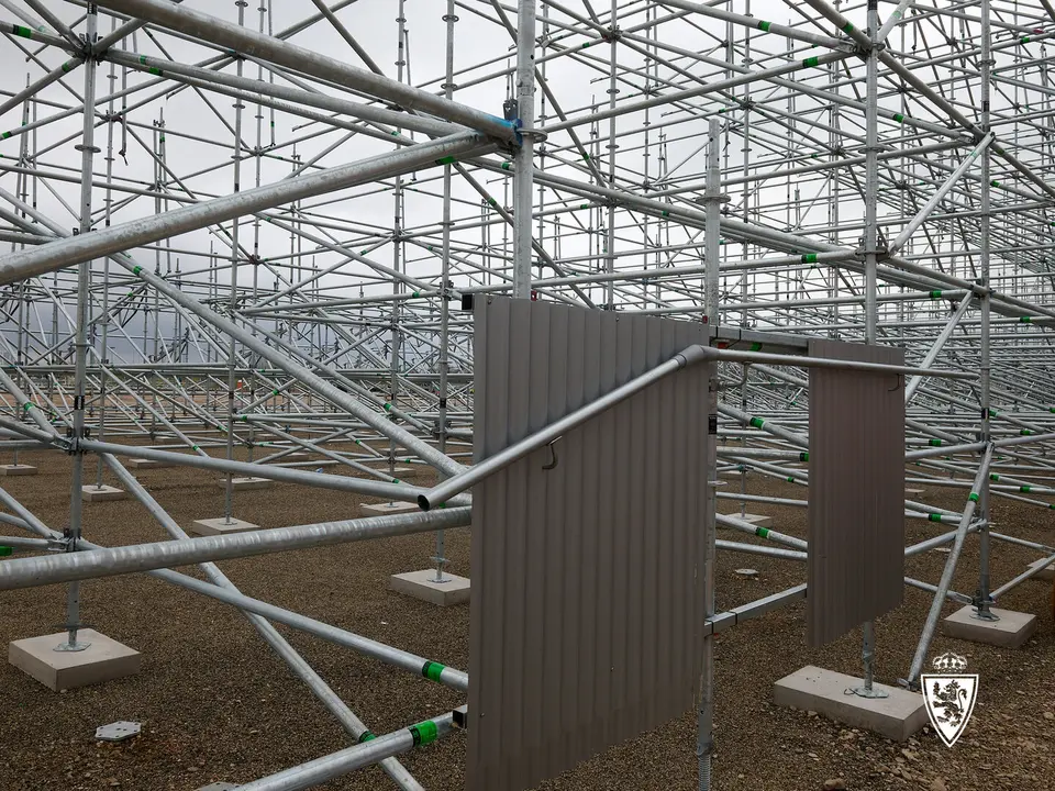 Obras en el Estadio Modular en Parking Norte / Real Zaragoza