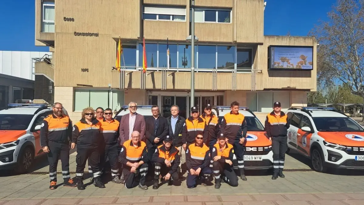 Entrega de los veh&iacute;culos a Protecci&oacute;n Civil en Utebo.
