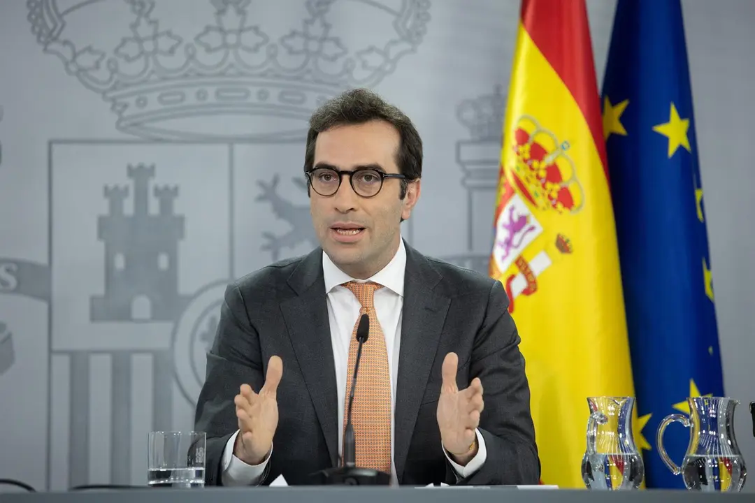 El ministro de Econom&iacute;a, Carlos Cuerpo, durante la rueda de prensa posterior a la reuni&oacute;n del Consejo de Ministros de este martes, 8 de abril / EP