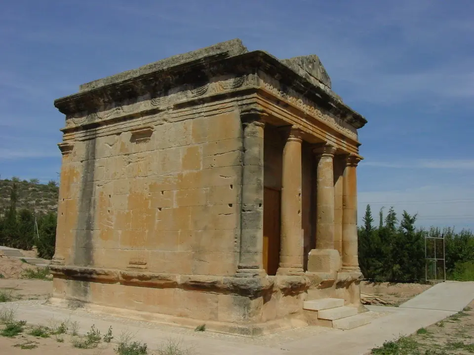 Mausoleo de Fabra ./ Patrimonio Cultural de Arag&oacute;n