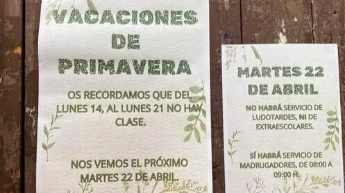 El cartel del CEIP Santo Domingo sobre las "Vacaciones de Primavera". HA