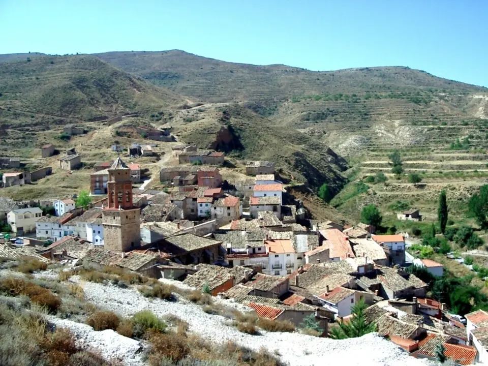 As&iacute; es el pueblo de gigantes entre barrancos de Teruel