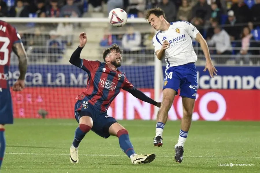 debi aragon&eacute;s entre el Real Zaragoza y la SD Huesca / LFP