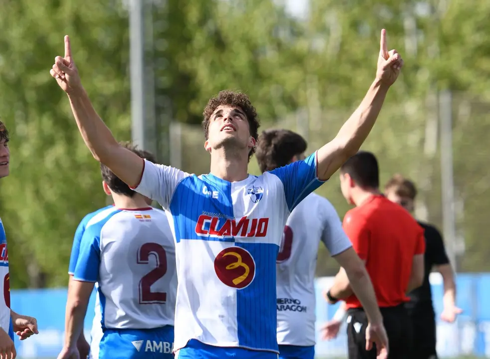 Celebraci&oacute;n de uno de los goles del CD Ebro / CD Ebro