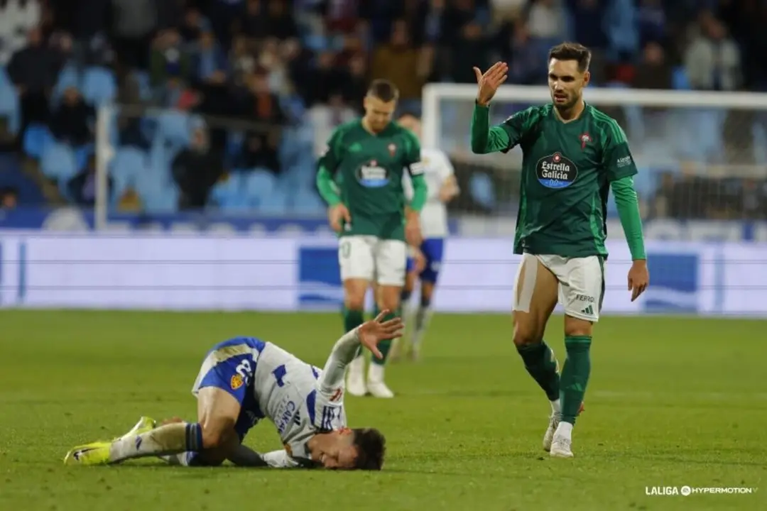 Imagen partido de ida entre Real Zaragoza y Racing de Ferrol / LaLiga
