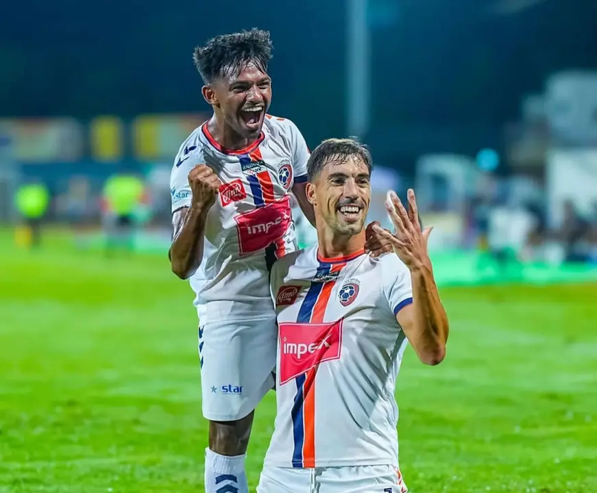 &Aacute;lex S&aacute;nchez en India / INSTAGRAM