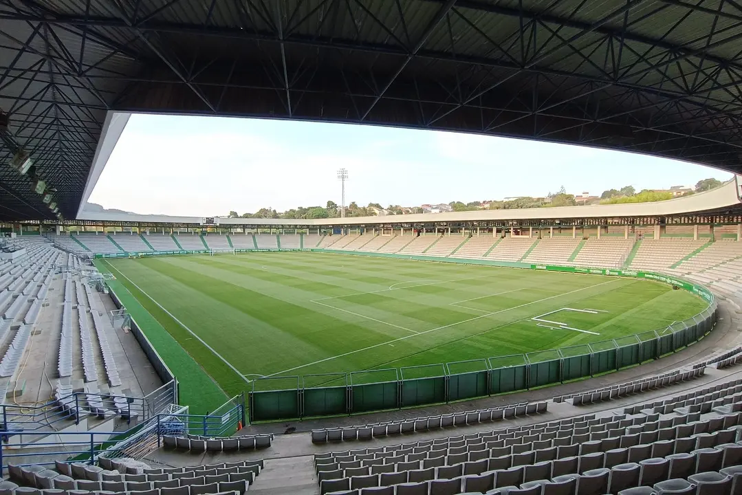 Estadio de A Malata / RACING DE FERROL