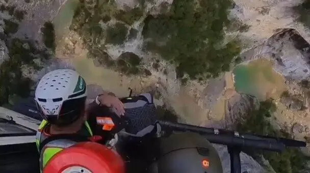 El GREIM y la Unidad A&eacute;rea de Huesca rescatan a un barranquista accidentado en el barrnaco del Masc&uacute;n, en Ot&iacute;n-Bierge (Huesca).