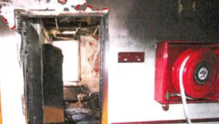 Imagen de la habitaci&oacute;n donde se produjo el incendio/ Cedida a H.A.