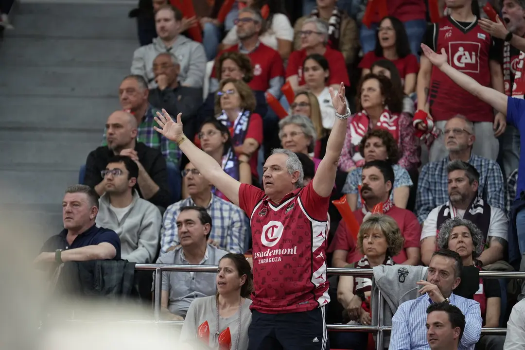Afici&oacute;n de Casademont Zaragoza ante Valencia Basket / &Aacute;lvaro Calvo