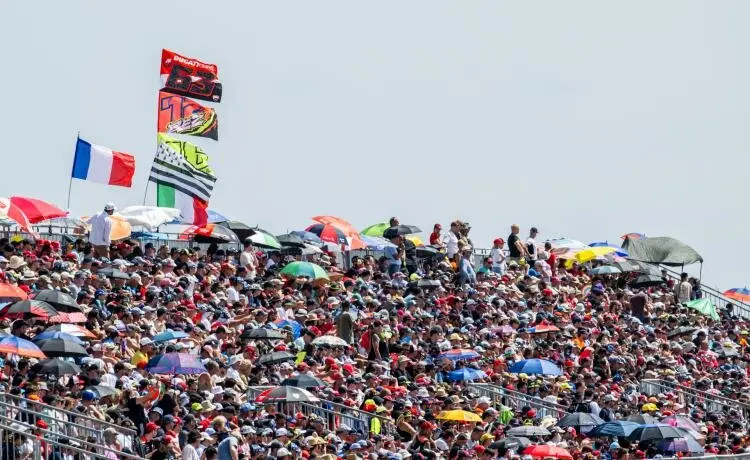 GRADAS / MOTORLAND ARAG&Oacute;N