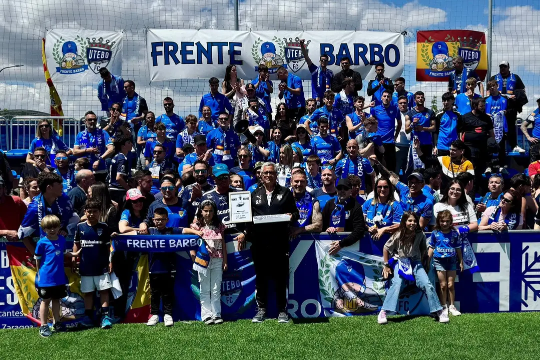 Afici&oacute;n del Frente Barbo en Santa Ana / Utebo FC