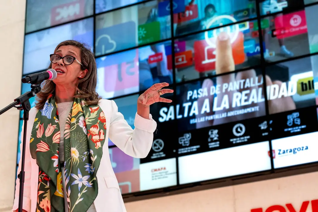Presentaci&oacute;n de la campa&ntilde;a 'Pasa de pantalla, salta a la realidad' ./ Ayuntamiento de Zaragoza