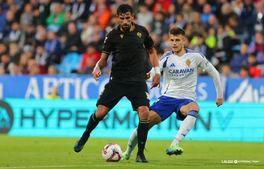 Imagen del encuentro entre Real Zaragoza y Castell&oacute;n en la ida / LaLiga