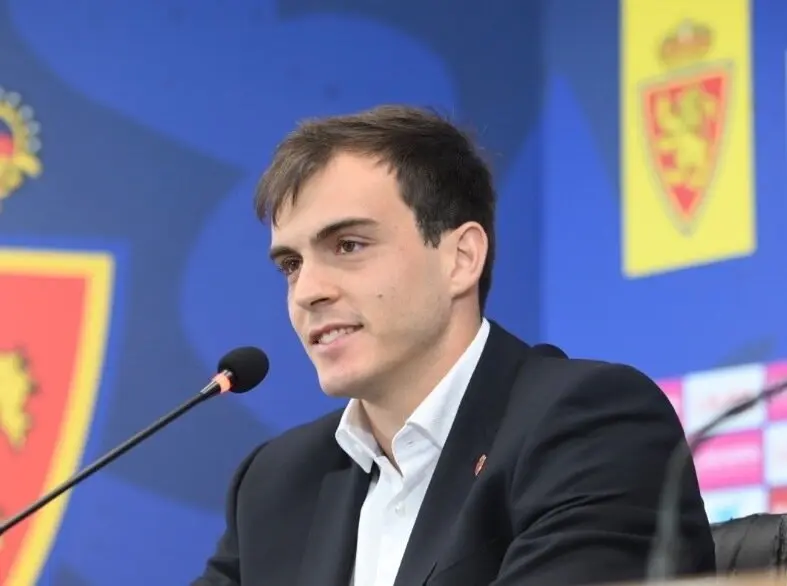Francho Serrano en la rueda de prensa / REAL ZARAGOZA